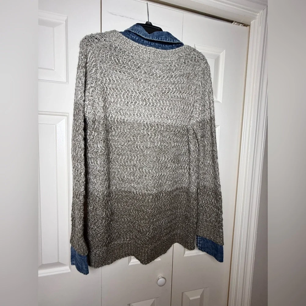 Easel Multi-tone Beige Sweater With Acid Wash Jean Collar Top‎